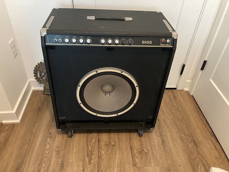 Yamaha B100-115SE Vintage 1 X 15" Combo Bass Amp | Reverb