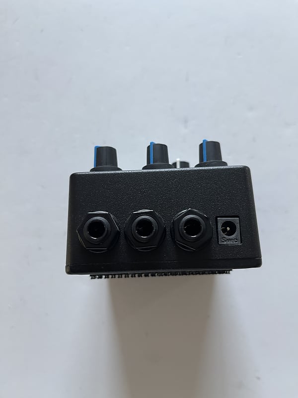 Red Panda Bitmap V1 Bitcrusher Bit Map Modulation Guitar