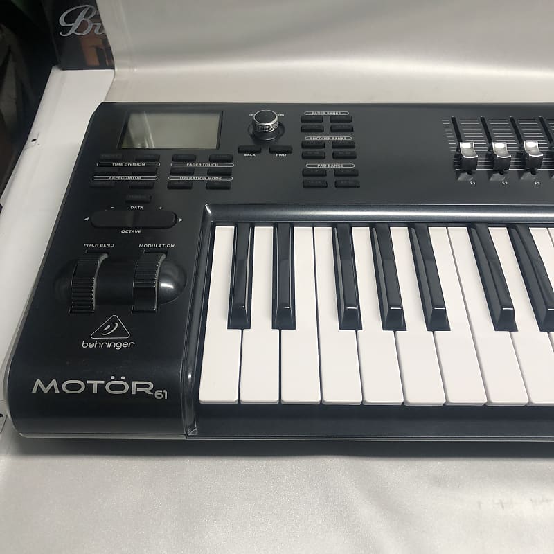 Behringer Motor61 61-Key USB/MIDI Controller with Motorized Faders & Pads -  DEMO