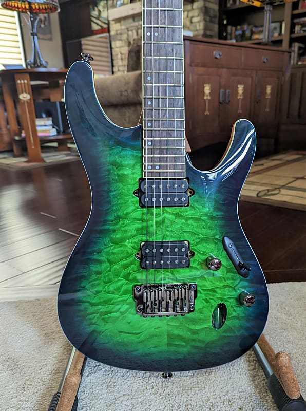 S6521Q Prestige Electric Guitar Surreal Blue Burst Gloss