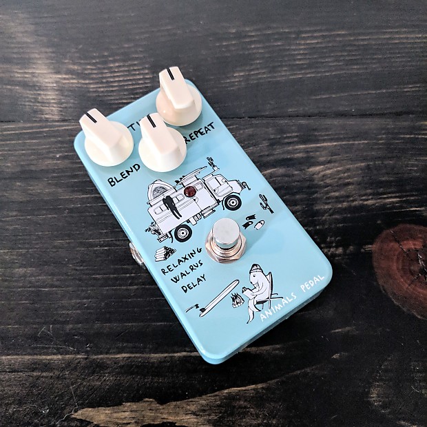 Animals Pedal Relaxing Walrus Delay | Reverb