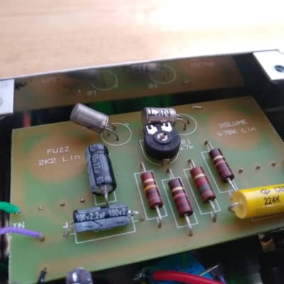 Cornell The 1St Fuzz Nos Nkt275 Serial 10X | eBay