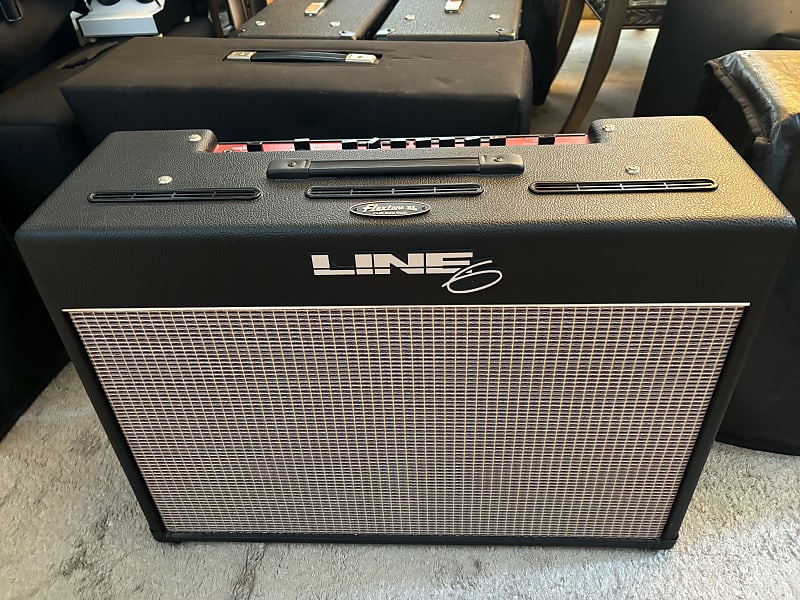 Line 6 Flextone XL 100-Watt 2x12