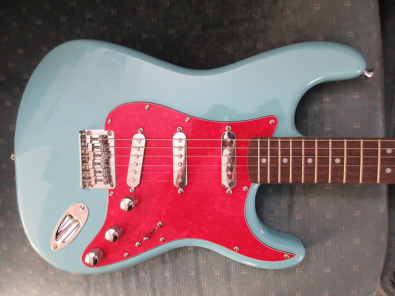 ~Cashified~  Fender Squier StratoCaster image 1