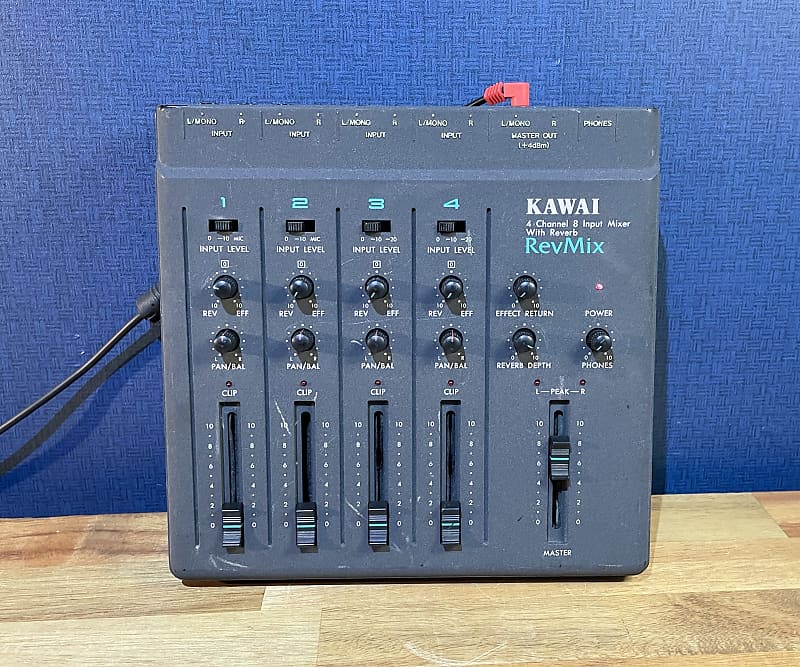 Kawai RevMix 4 Channel 8 Input Analog Mixer On-Board Reverb Effects |  Reverb The Netherlands