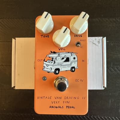 送料無料 ギフト Custom Pedal Animals Illustrated is Driving Van Vintage 016 ギター