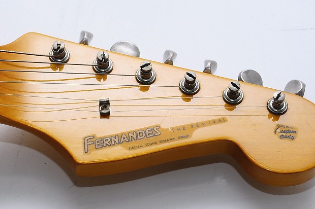 ギター Fernandes THE REVIVAL RST-50 '64 FERNANDES RST50-64 THE REVIVAL 80年代 消えロゴ期 買取りました