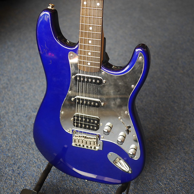 Fender starcaster blue top