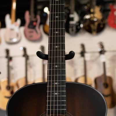 Taylor 324e Grand Auditorium Acoustic/Electric Guitar with Deluxe Hardshell Case - Demo image 4