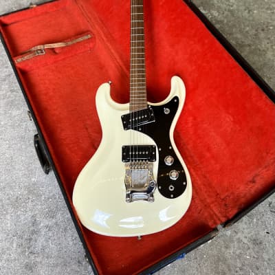 Mosrite of California The Ventures model White original MIJ reissue Japan ox image 4