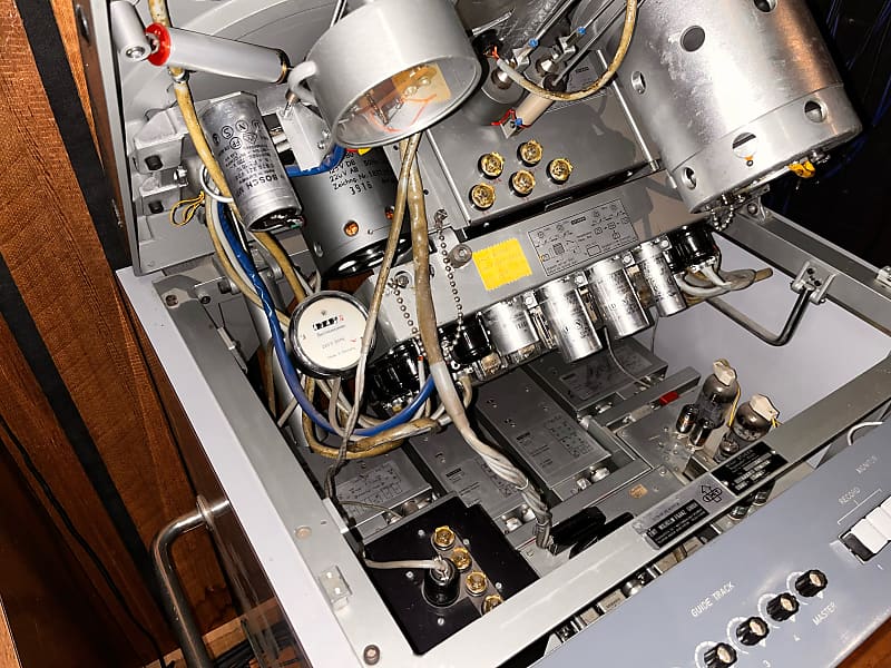 Studer J-37 4-Track Reel to Reel Tape Machine | Reverb Studer J-37 4-Track Reel to Reel Tape Machine | Reverb