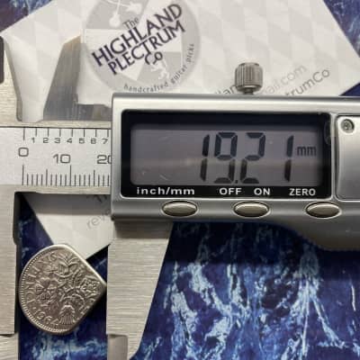 The Highland Plectrum Co. Two (2) Queen Elizabeth Sixpence  Coin Plectrums. 15% Discount Normally £18 image 3