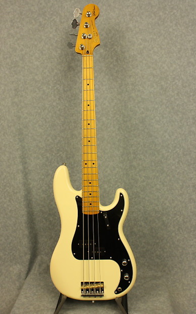 Squier matt freeman signature outlet bass