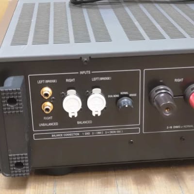 Accuphase A-30 power amplifier + original box image 8
