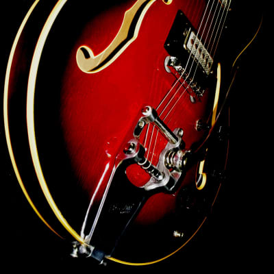 HARPTONE 420 1969 2-Tone Cherryburst.  This is a Standel guitar rebranded.  Built by SAM KOONTZ. image 6