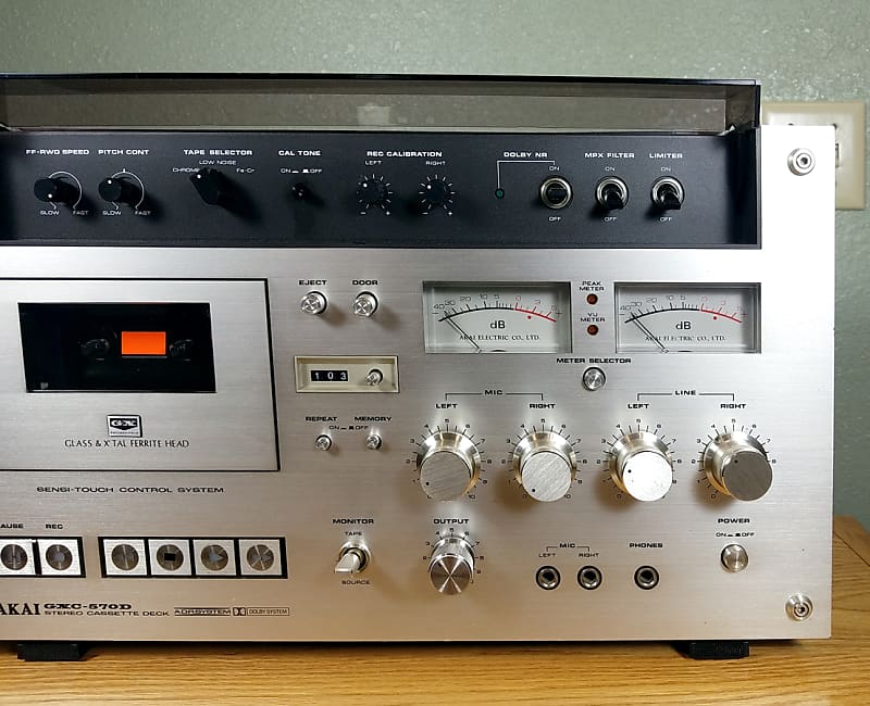 AKAI GXC-570D 　※ジャンク品　 ※通電確認済み AKAI GXC-570D ※ジャンク品 ※通電確認済み - メルカリ