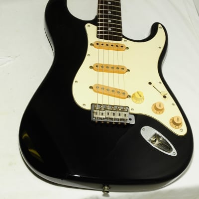 ギター 1986-7 Fender Strat ST-33R Fugigen Fender Japan ST33R Stratocaster F Serial 1986-87 Electric