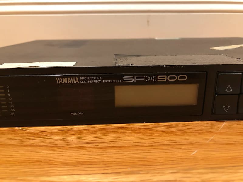Yamaha SPX900 Professional Multi-Effect Processor