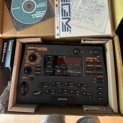 Zoom SampleTrak ST-224 Sampler 1999 - 2004 - Black