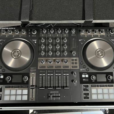 Native Instruments TRAKTOR S4 DJ Controller (Tampa, FL) image 1