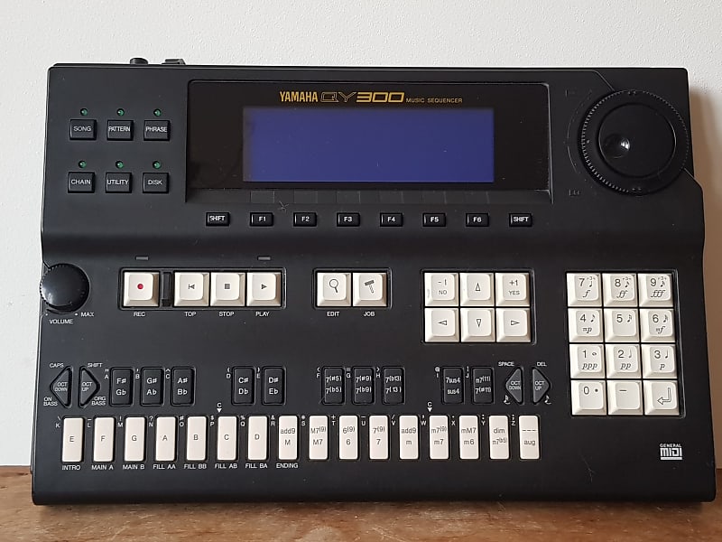 Yamaha QY300 Mid-90s | Reverb