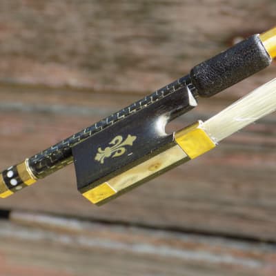 Violin Bow Braided Carbon/Gold, 4/4 size, High Quality Bow, Fleur de lys Inlay sold by Crow Creek Fiddles image 10