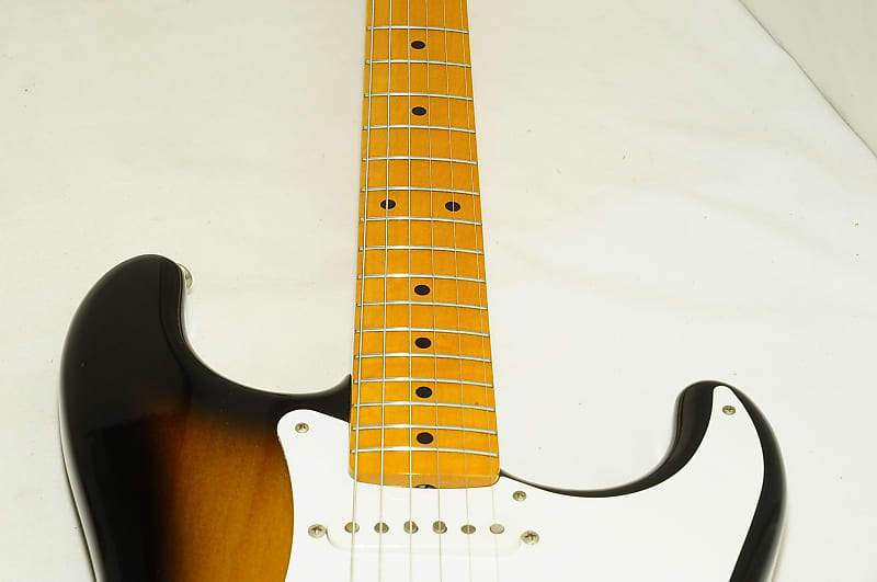 Fender Japan ST57-70TX 2TS Stratocaster Sunburst Electric