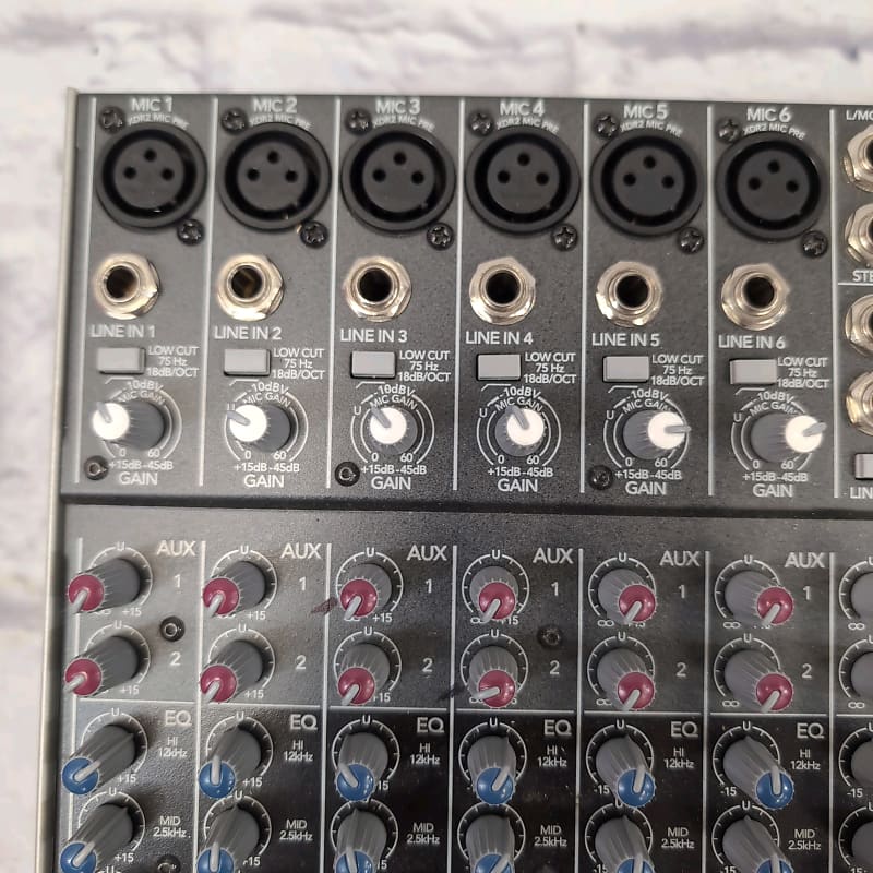 Mackie 1402-VLZ Pro 14-Channel Mic / Line Mixer