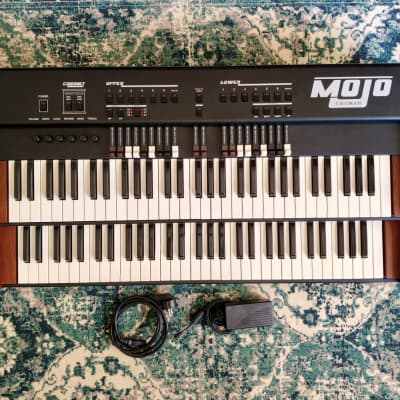 Crumar Mojo Double Hammond Organ Clone