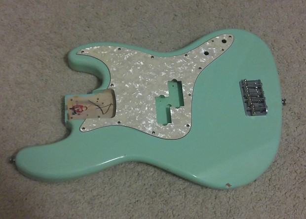 Mark hoppus bass hot sale body