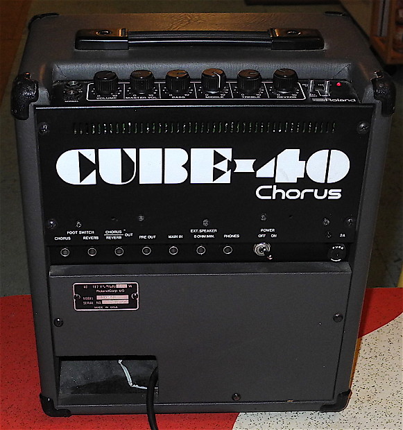 Vintage Roland Cube 40 Chorus Guitar Amplifier Combo Amp!