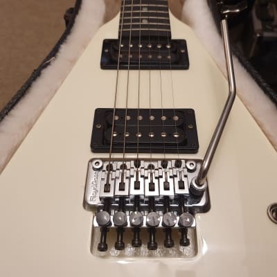 RARE Gibson Flying V Factory Original Floyd Rose Tremolo Limited Edition Special Run Guitar image 5