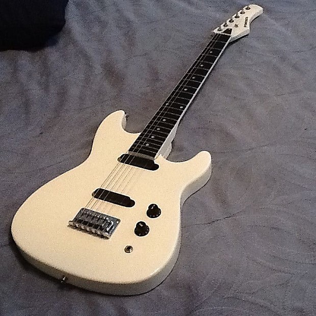 Synsonics guitar hotsell