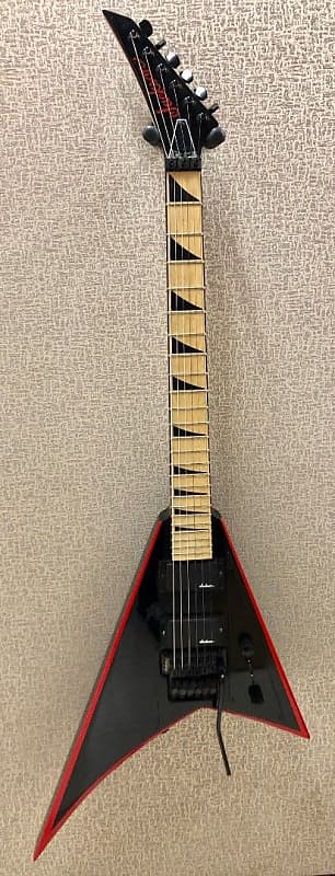 Jackson Special Edition JS32RM Rhoads V Electric Guitar Jackson Special Edition JS32RM Rhoads V Electric Guitar