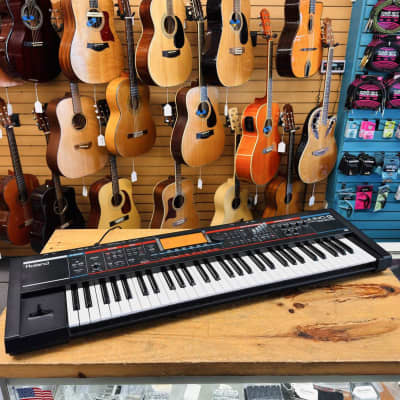 Roland Juno G 61-Key Digital Synthesizer