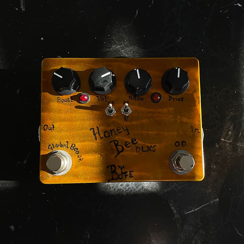 BJFE Honey Bee Deluxe Overdrive (4-Knob)