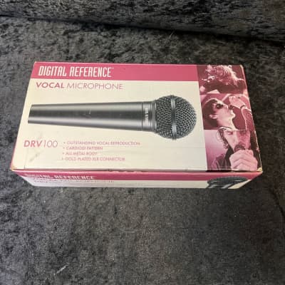 Digital Reference Dynamic Vocal Microphone (Nashville, Tennessee) image 2
