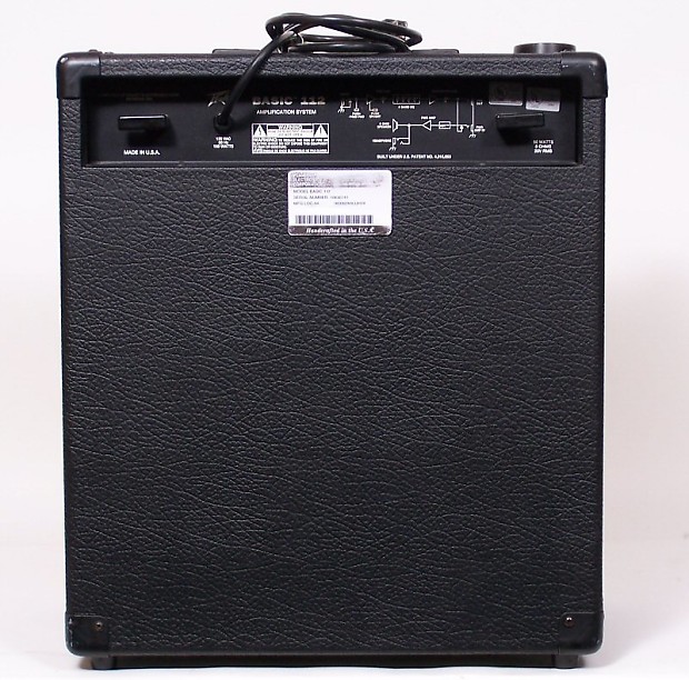 Peavey Basic 112 BASS AMP | Reverb