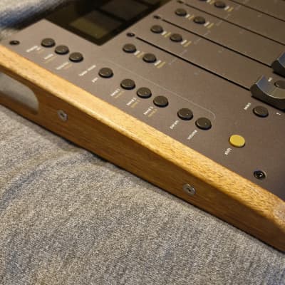 Softube Console 1 MkIII Wooden Side Panels image 19