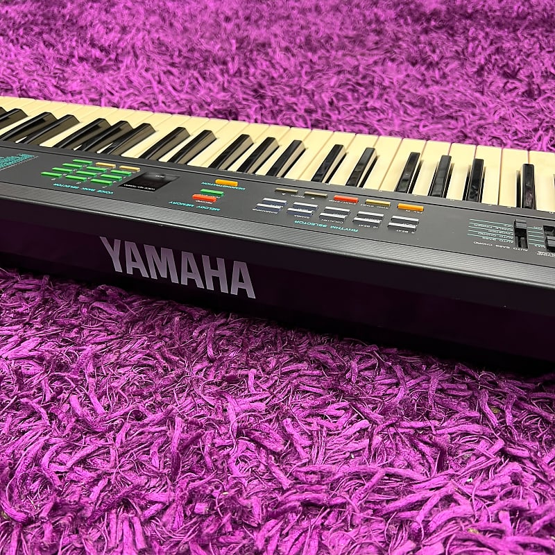 Yamaha PSR-6 Retro FM Synthesizer | Reverb