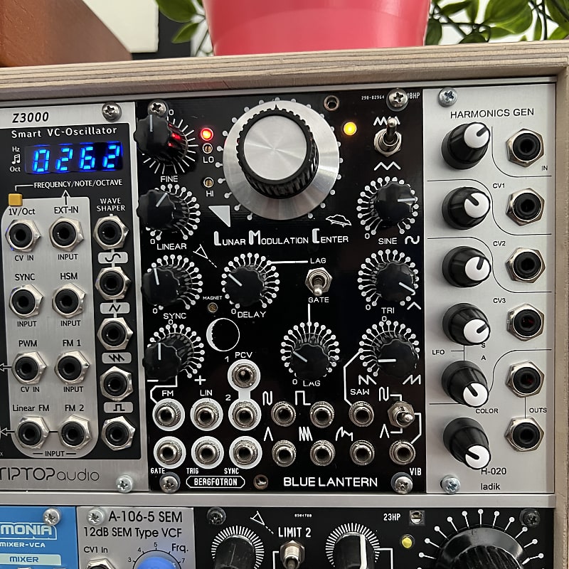DTM・DAW Lunar Modulation Center Blue Lantern Blue Lantern Lunar Modulation Center #1 | Reverb