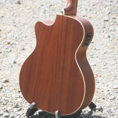 Alvarez RF26CE Acoustic Guitar With Padded Gig Bag image 6