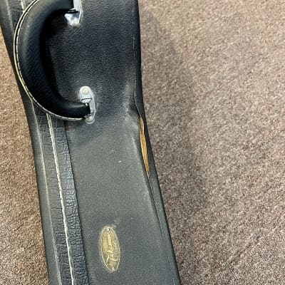 Used Takamine NPT-110(n) Nylon Acoustic Guitar with Hardcase image 12