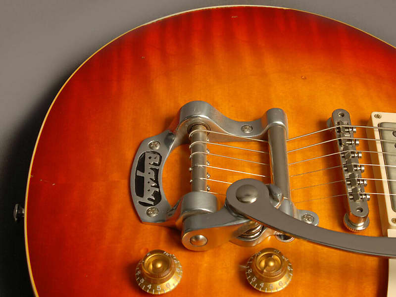 Gibson Les Paul 1959 Reissue w/Bigsby Lightly Aged Vintage Cherry Sunburst  | Reverb