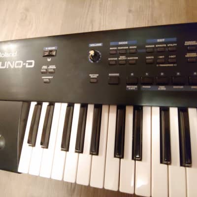 Roland Juno D 61-Key Synthesizer 2004 - 2007 - Black image 2