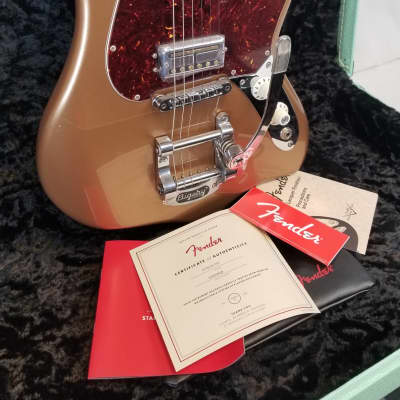Fender PU2 Maverick Dorado Limited Edition, Firemist Gold, Bigsby Vibrato, W/HSC image 4