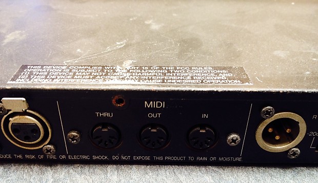 Yamaha YDG 2030 Graphic EQ Black | Reverb