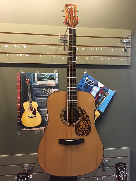 Blueridge BR 140A Historic Craftsman Series Dreadnought Acoustic Guitar Adirondack w Case
