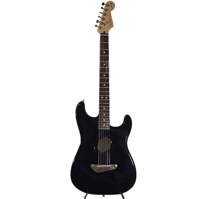 Fender Deluxe Series Acoustasonic Stratocaster