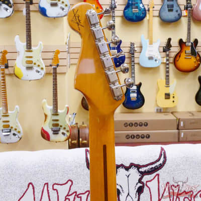 2021 Fender Custom Shop Team Built David Gilmour Signature Stratocaster Relic Black over 3 Tone Sunburst image 12